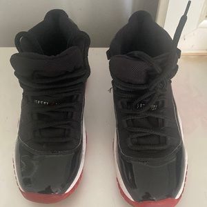 Kids Jordan almost look new